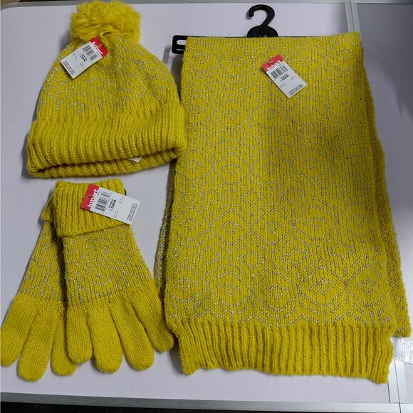Womens Yellow Metallic Knit Winter Hat Scarf Glove Set Cozy Sparkly Holiday Gift - Picture 1 of 6